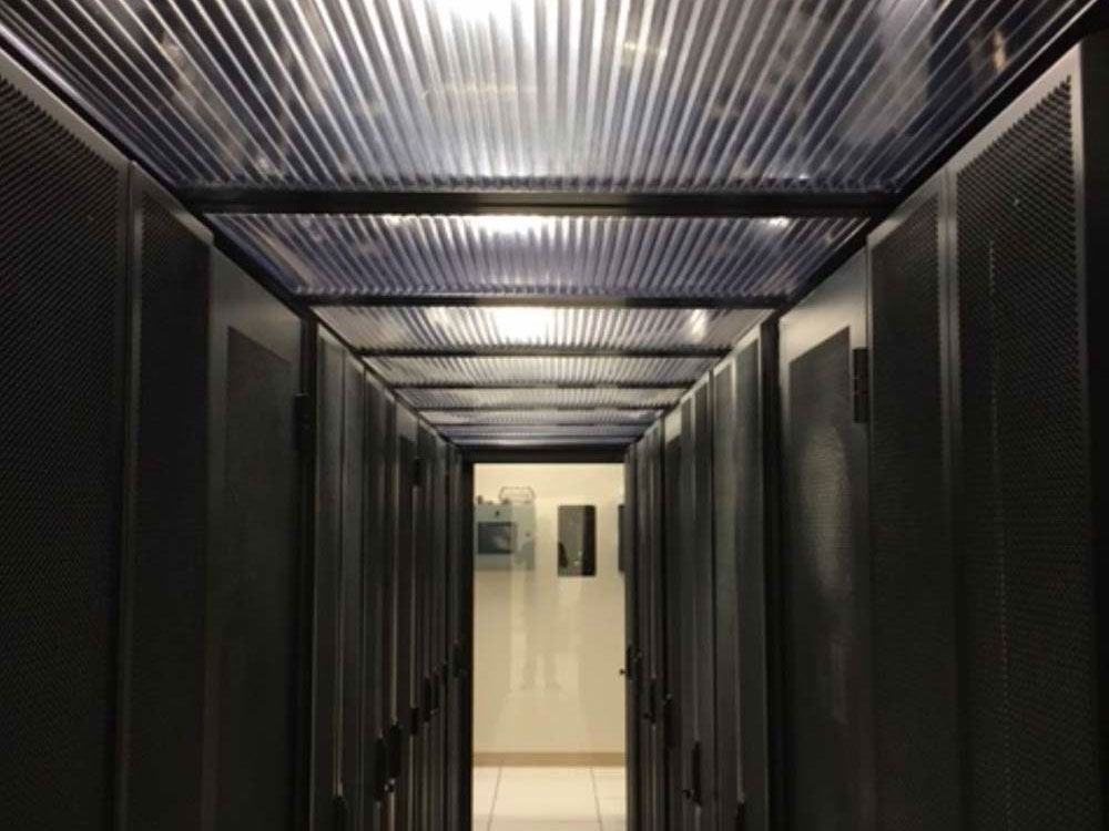 thermal drop ceiling panels in data center